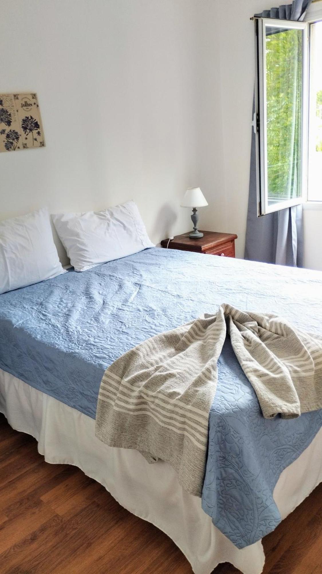 Golondrinas Suites, Depto Centrico Con Ascensor, Balcon Y Cochera